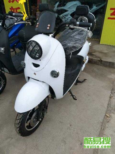 电瓶车如何换锁 c61376cb52b092f492bf1e31224dde6b.jpg